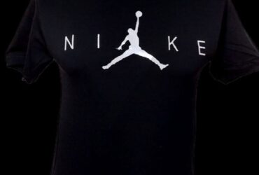 تیشرت NIKE مردانه یقه گرد