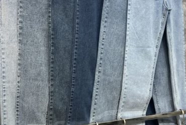 شلوار جین راسته پارچه پر رنگبندی کامل