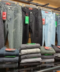 شلوار جین مام فیت رنگبندی کامل